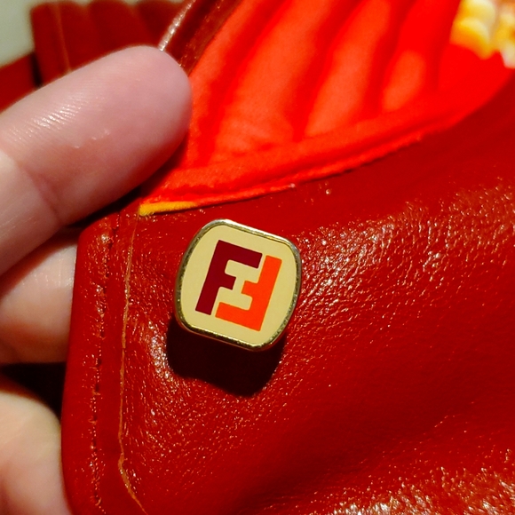 FENDI RED ( REAL) LEATHER JACKET - Picture 5 of 11